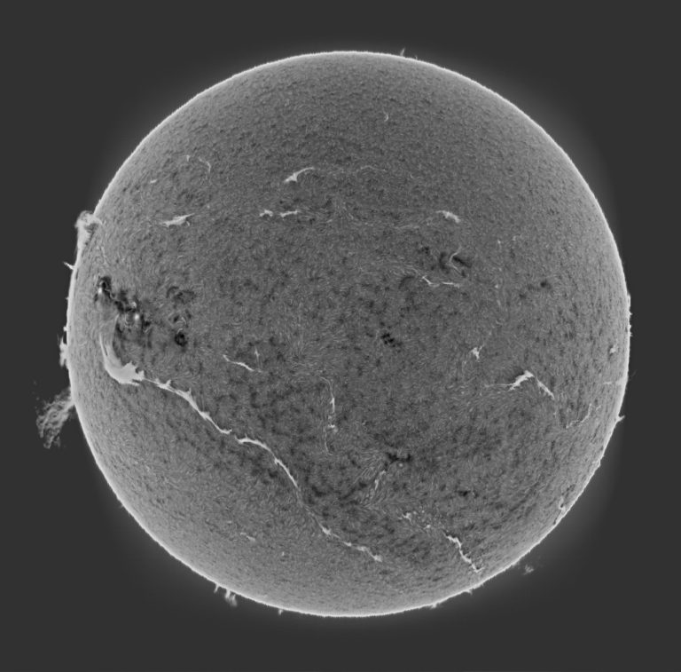 solar-17-11-AE0oZ0aX8Mf2qoBR